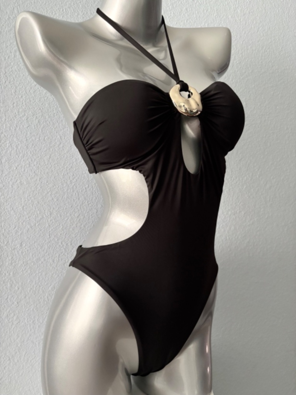 Victoria's Secret Swim One Piece Swimsuit Black Hammered Hardware Cut Out Nwt XL
